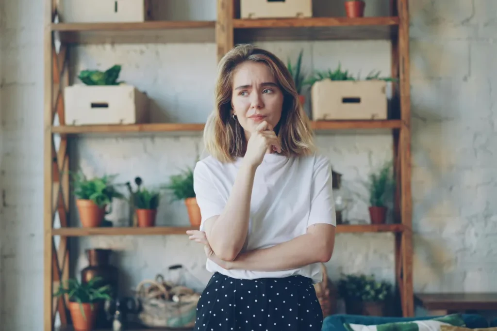 Apaiser le flux des pensées pour un endormissement rapide